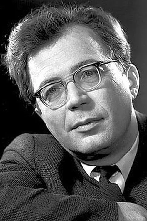 Foto de perfil del actor Георгий Куликов en el reparto