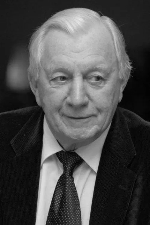 ???????? ???????? ha trabajado con Георгий Штиль en 4 ocasiones