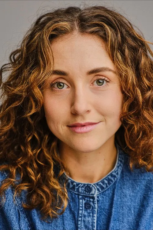 Kate Winter ha trabajado con Georgina McGuigan en 1 ocasiones
