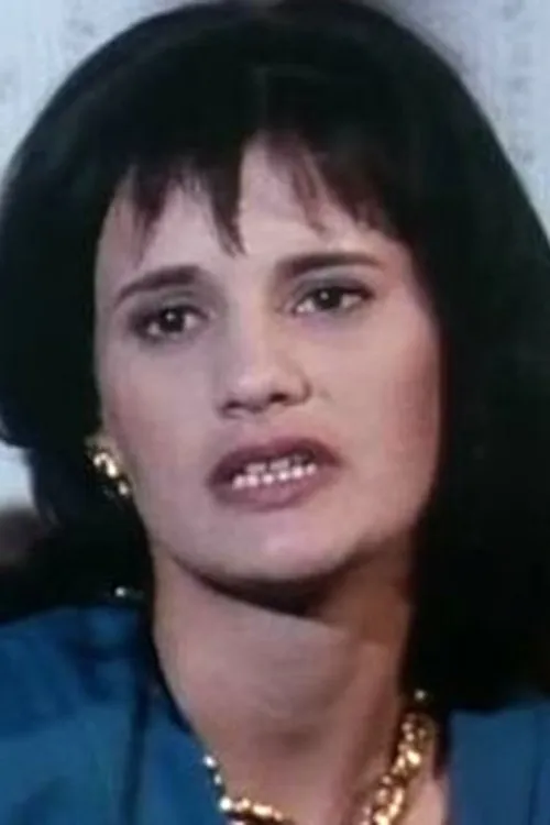 Georgina interpretando a 