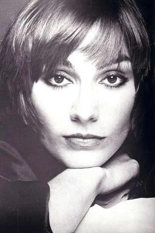 Geraldine Smith interpretando a Helen Fumo