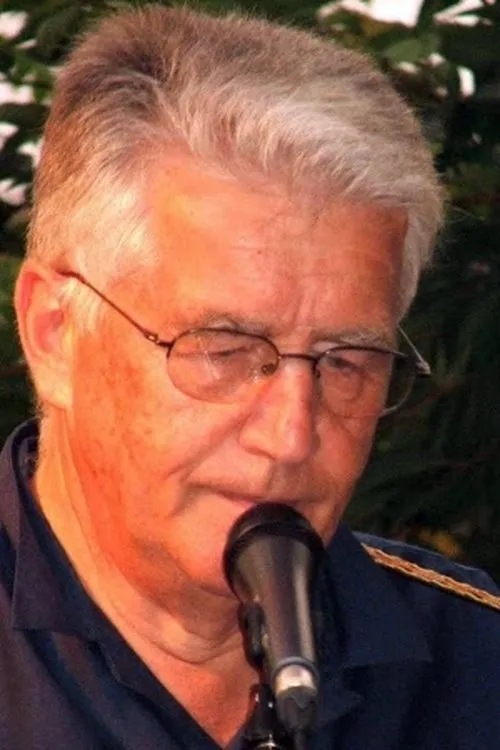 Luc Ponette ha trabajado con Gérard Cailleux en 1 ocasiones