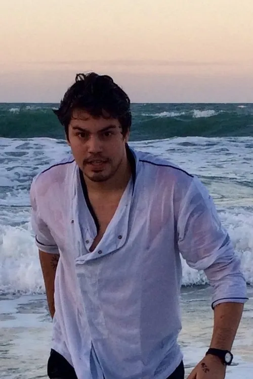 Kaye Djamilia ha trabajado con Gerardo Menezes Neto en 1 ocasiones