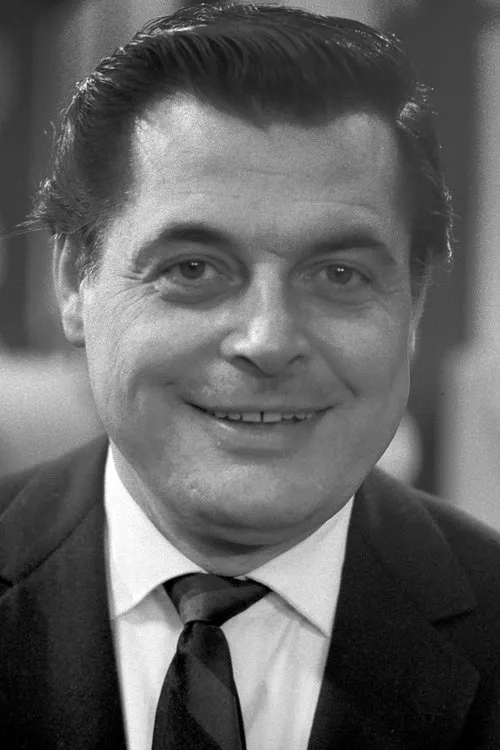 Gerhard Wendland interpretando a 