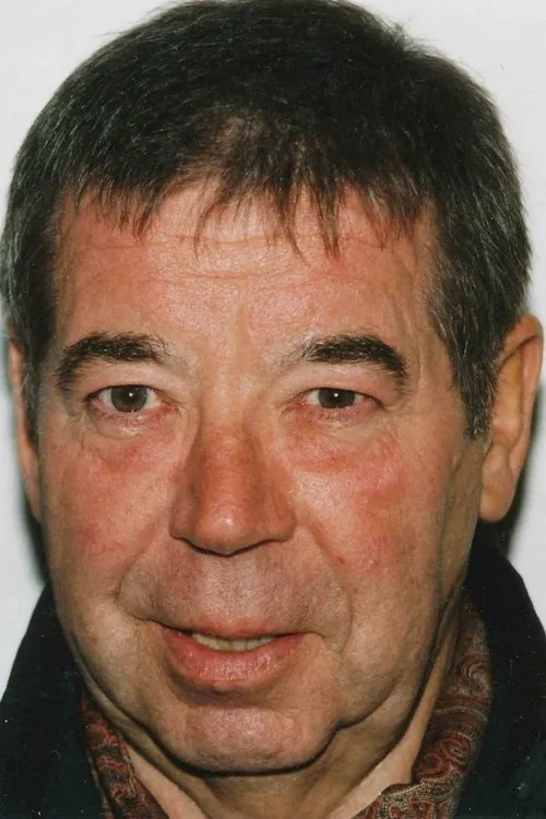 Gernot Duda interpretando a Baumeisters Vater