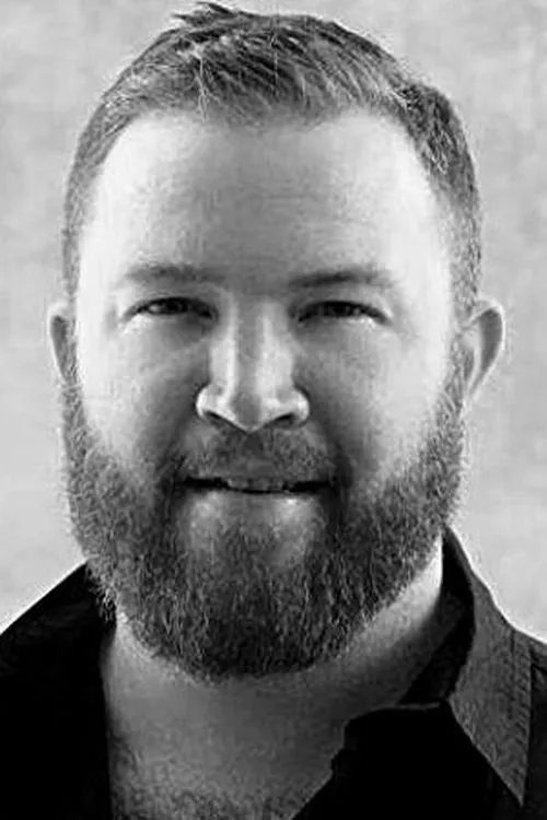 Matt Jones ha trabajado con Gerrard Woodward en 1 ocasiones