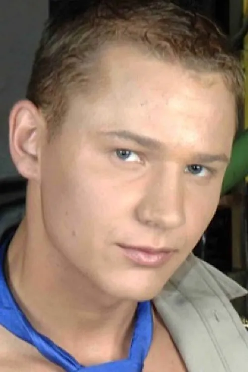 Gerry Preston interpretando a