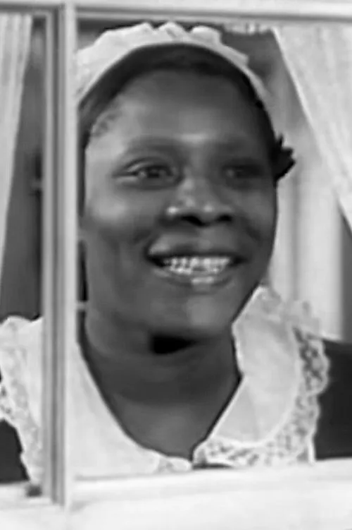 Gertrude Howard interpretando a Emmy