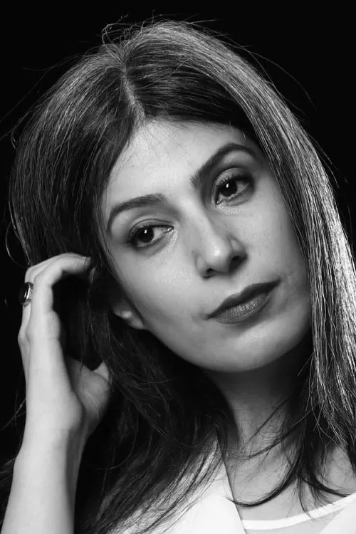 Ghazaleh Jazayeri interpretando a 