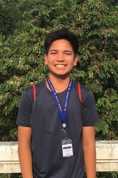 Hiroshi Pangda ha trabajado con Gian Llego en 1 ocasiones