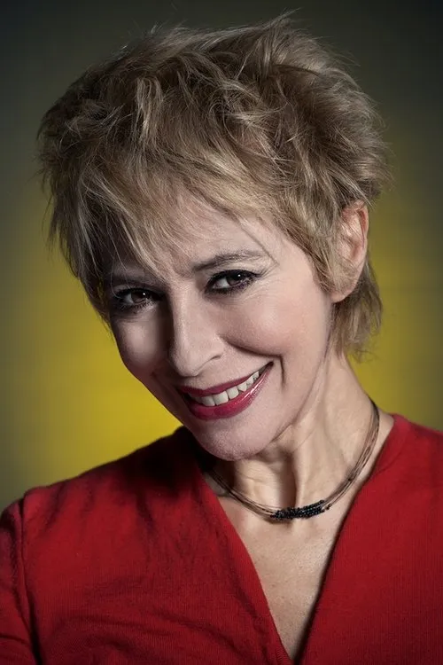 Gianna Coletti interpretando a Gianna / Marina