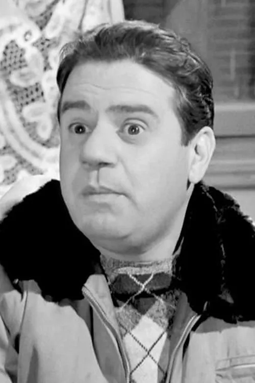 Giannis Gionakis interpretando a Mihalis Tsoukalias