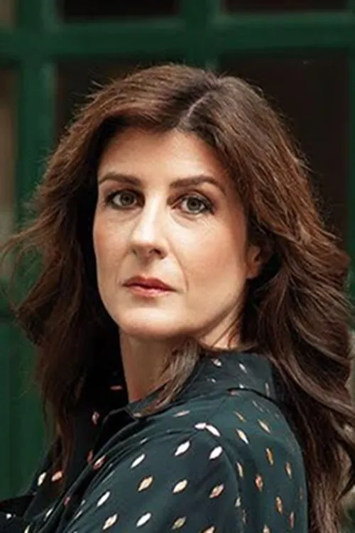 Giasemi Kilaidoni interpretando a Danai