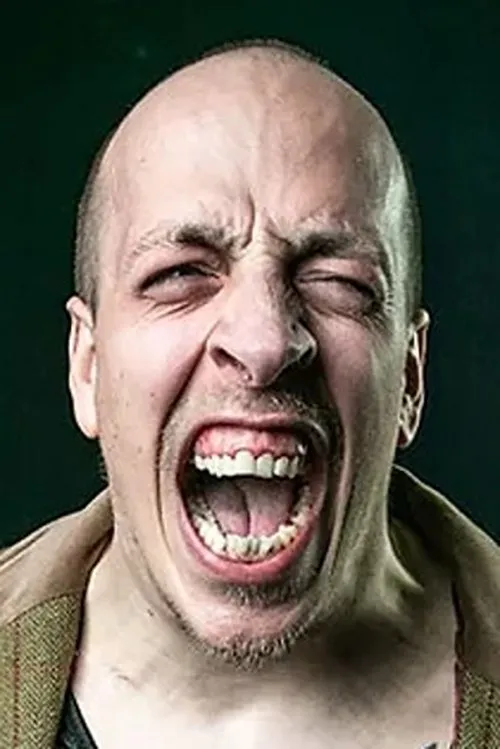 Michael Oku ha trabajado con Gideon Grey en 11 ocasiones