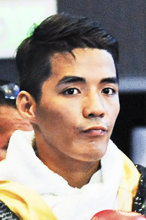 Giemel Magramo interpretando a Self