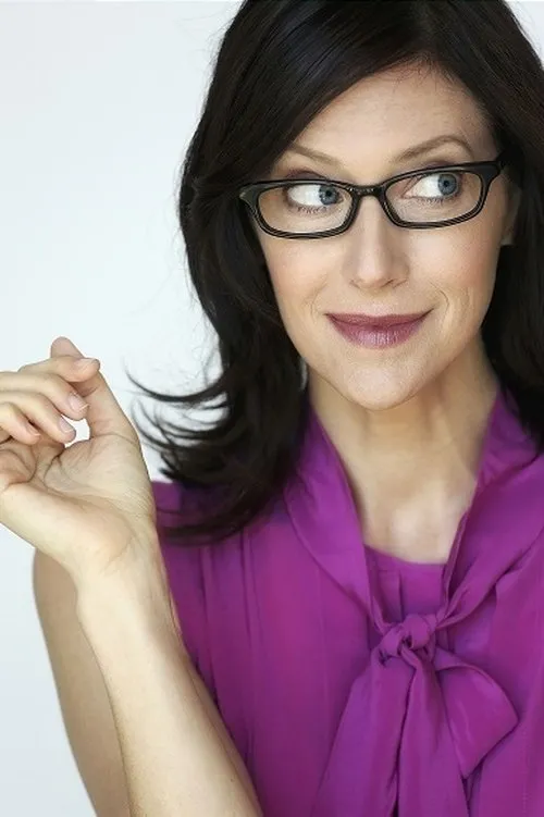 Josh Beren ha trabajado con GiGi Hessamian en 1 ocasiones