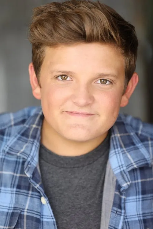 Afra Sophia Tully ha trabajado con Gil De St. Jeor en 1 ocasiones