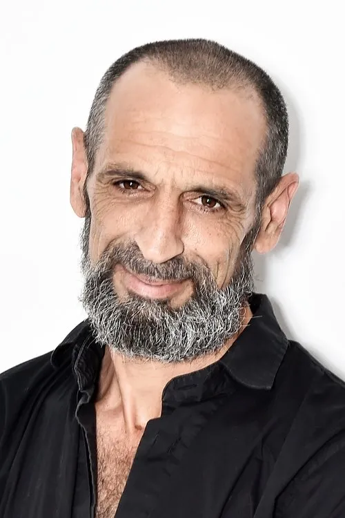 Liron Ben-Shlush ha trabajado con Gil Frank en 1 ocasiones