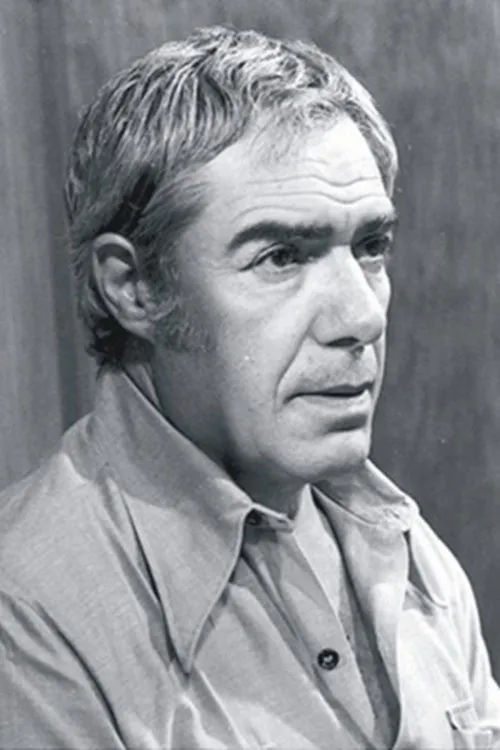 Gilberto Martinho — personaje: Aristides Vilhena (Tide)