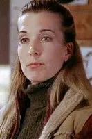 Quinn Singer ha trabajado con Gillian Carfra en 1 ocasiones