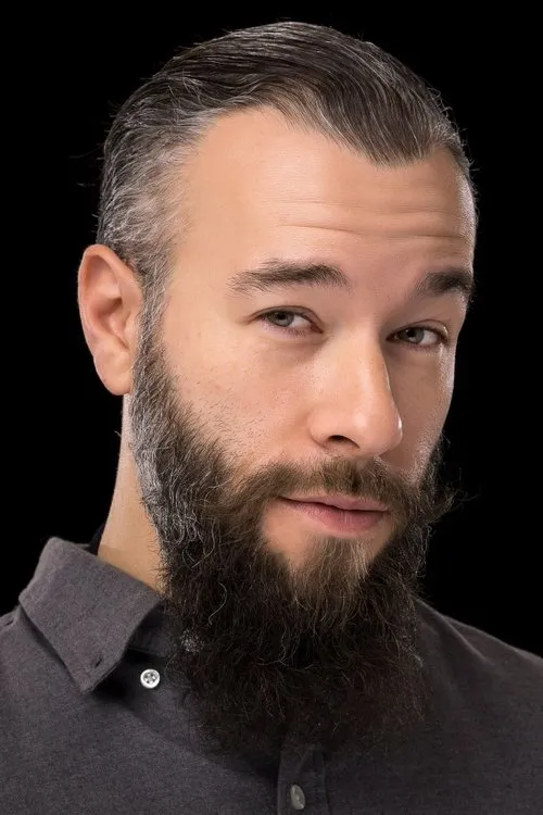 Chengis Javeri ha trabajado con Gin Fedotov en 1 ocasiones