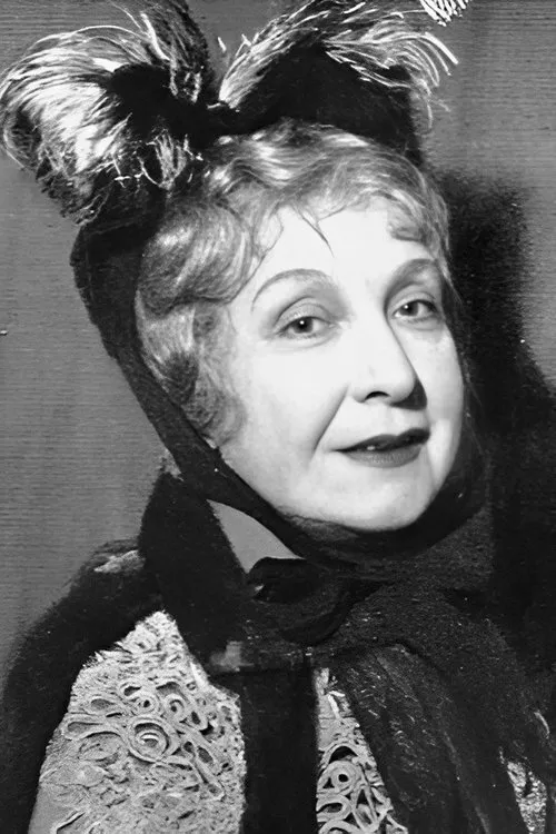 Gina Sammarco interpretando a Minor Role