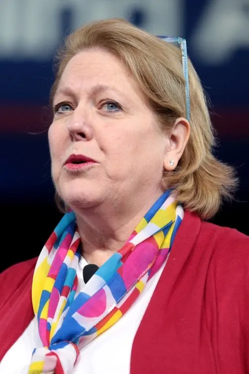 Ginni Thomas interpretando a Self (as Virginia Thomas)