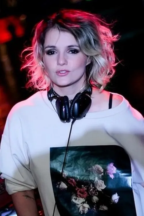 Giordanna Forte interpretando a