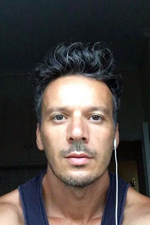 ?e?ta??a G?a????d??? ha trabajado con Giorgos Nanouris en 1 ocasiones