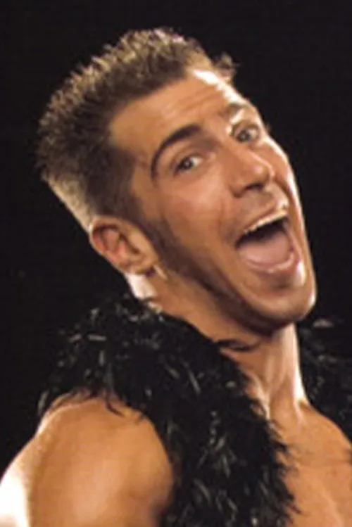 Ashley Mitchell ha trabajado con Giovanni Roselli en 1 ocasiones