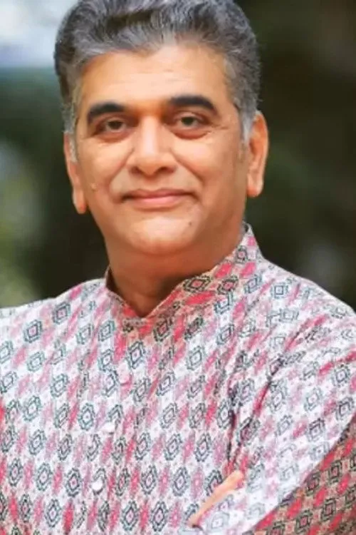 Onkar Bhojane ha trabajado con Girish Oak en 1 ocasiones