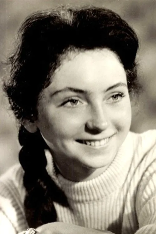 Gisela Büttner — personaje: Vera Sommer