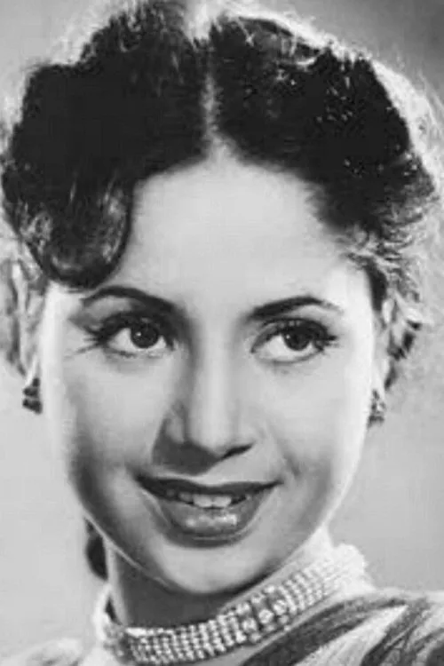 Supriya Choudhury ha trabajado con Gita Dey en 3 ocasiones