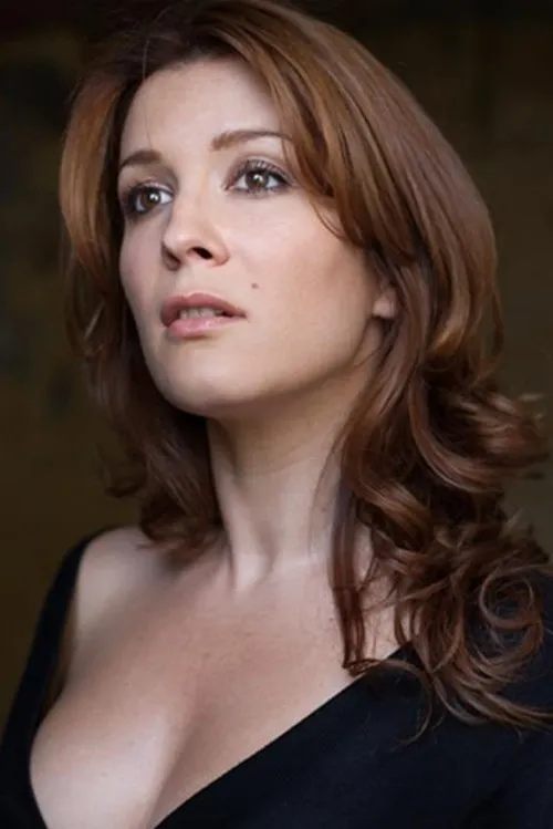 Giulia Gualano interpretando a Laura