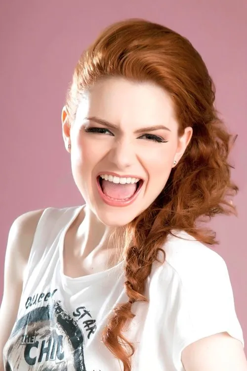 Giulia Ottonello en su biografía y filmografía