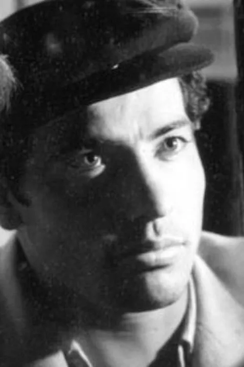 Giuseppe Priolo interpretando a Luca