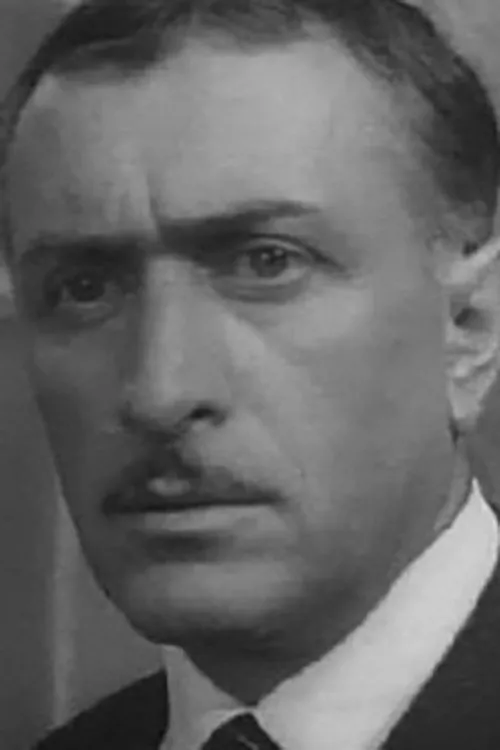 Givi Tokhadze interpretando a Alp Aruz