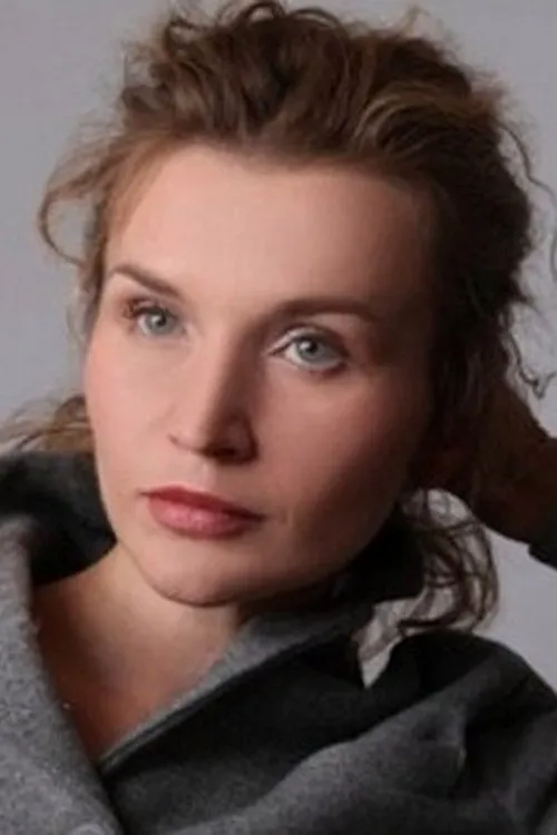 Karolina Buzar ha trabajado con Gizella Bortel en 1 ocasiones