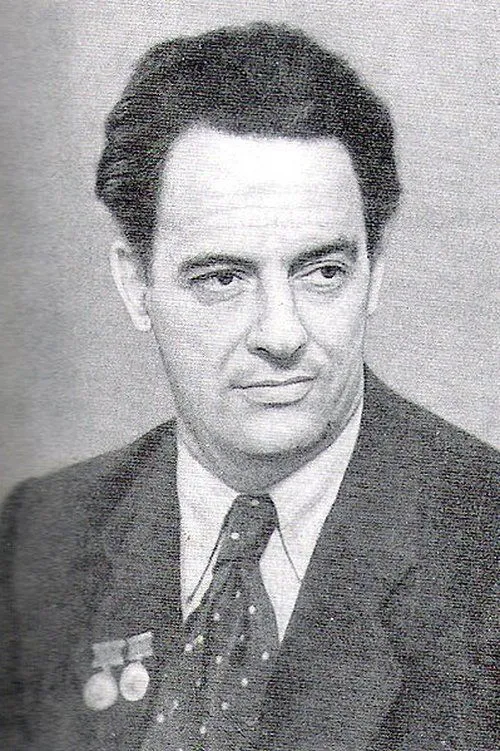 V. Ch. Vladimírov ha trabajado con Gleb Glebov en 2 ocasiones