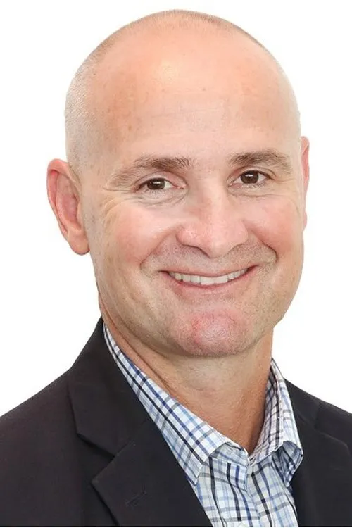 Max Meldrum ha trabajado con Glenn Butcher en 1 ocasiones