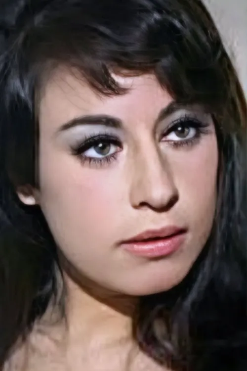 Gloria Prat interpretando a Laura