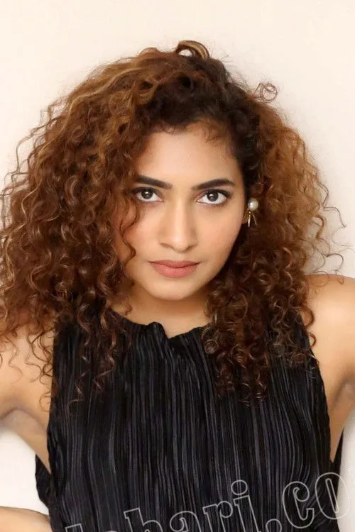 Pragya Nayan Sinha ha trabajado con Gnaneswari Kandregula en 1 ocasiones