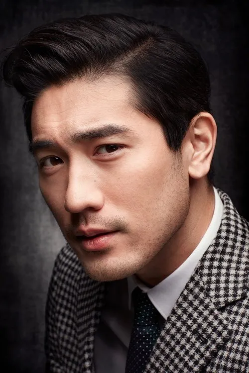 Godfrey Gao interpretando a Tom