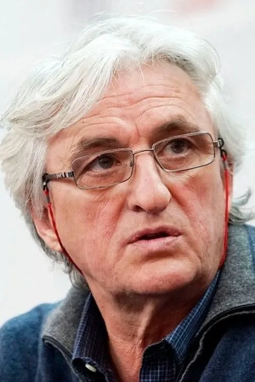 Gojko Baletić interpretando a Milan