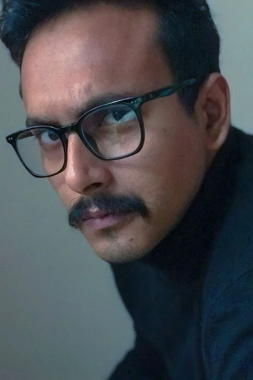 Golam Muntakim Fahim interpretando a Leader Of Rajakar