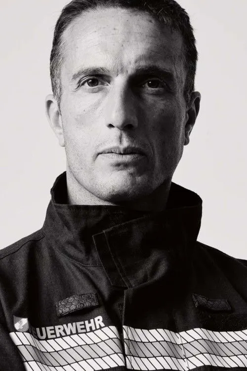 Matey Genchev ha trabajado con Goran Gunchev en 1 ocasiones