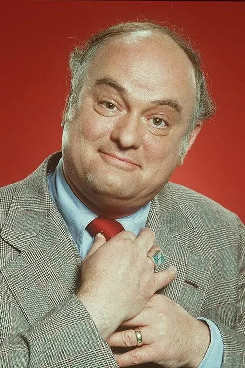 Gordon Jump interpretando a Arthur