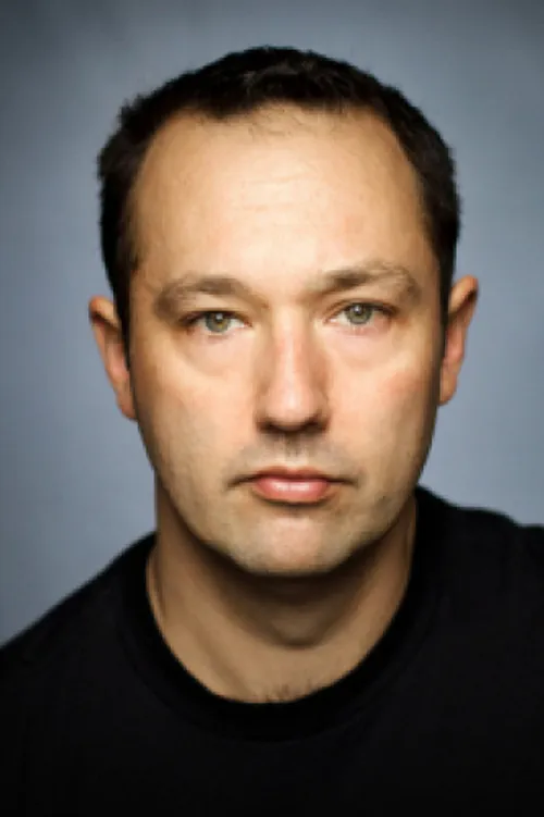 Michael Spencer-Davis ha trabajado con Gordon S. Miller en 3 ocasiones