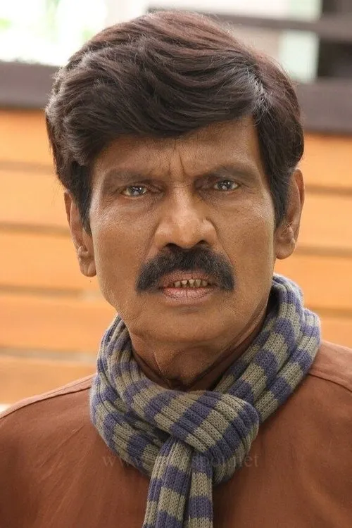 Goundamani interpretando a 'Puncture' Pandian