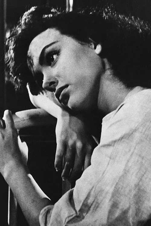 Grace Coppin interpretando a Mrs. Beuhler